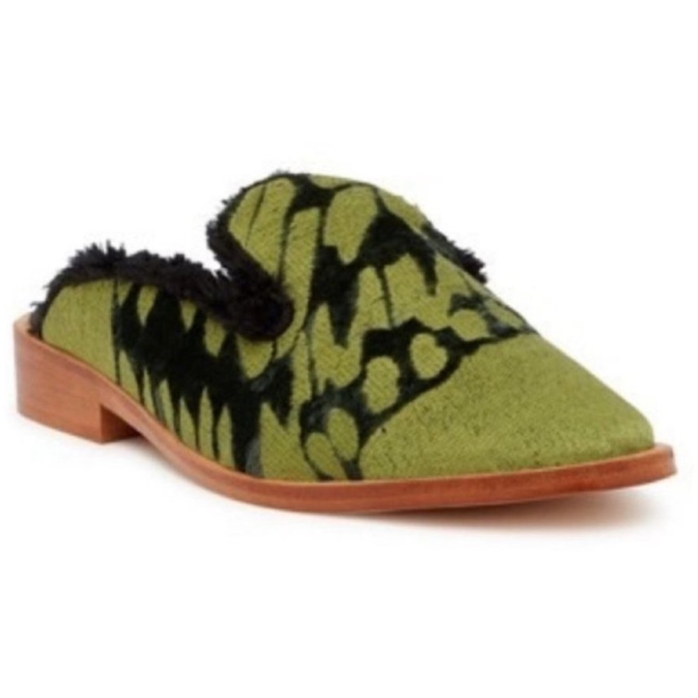 Free People Butterfly Effect Faux Fur Mule Size 37 Green Slip On Flat Loafer New